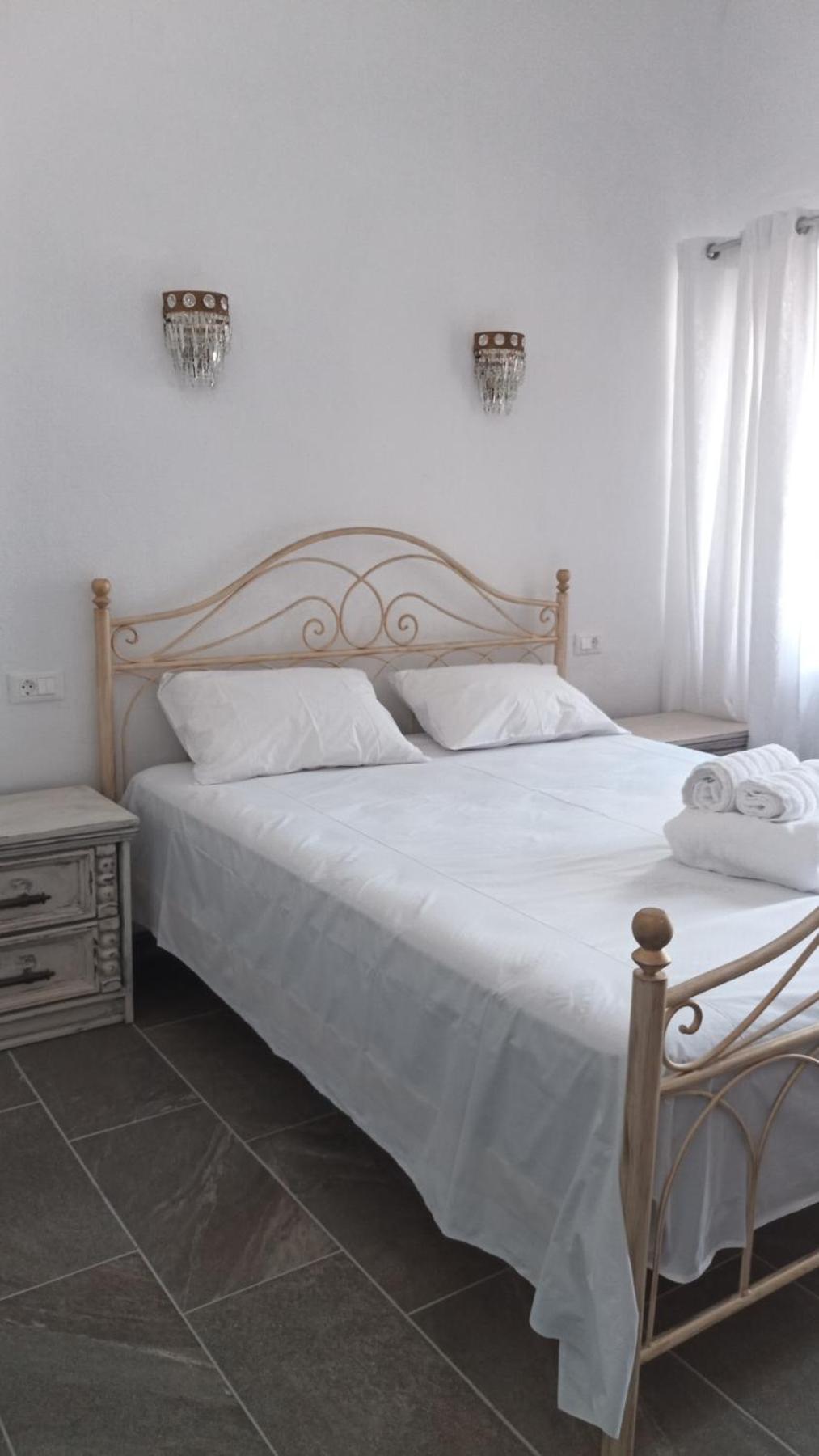 Villa Ξενοιασιά Kithnos Esterno foto