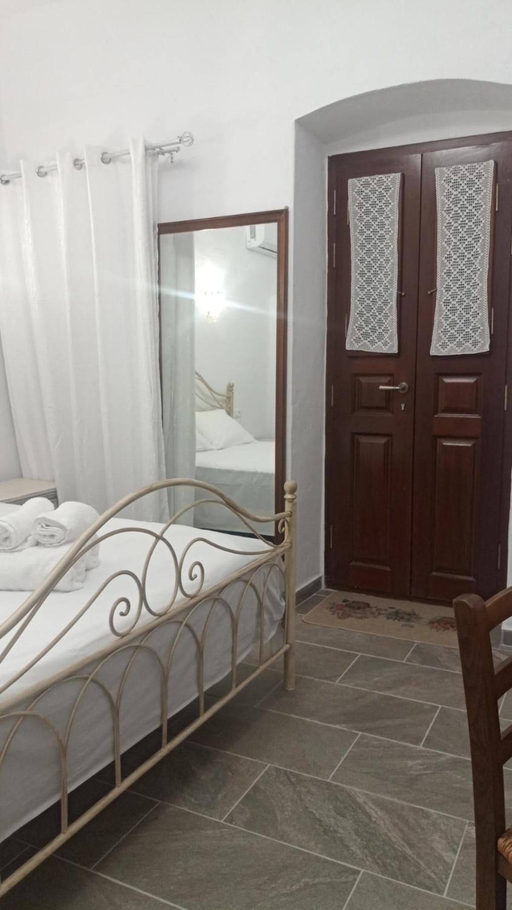 Villa Ξενοιασιά Kithnos Esterno foto